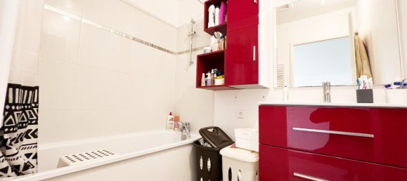 4 bedrooms House in Menucourt, France No. 289193 10