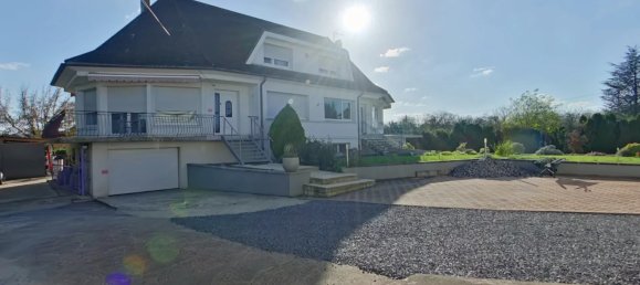 5 bedrooms Building in Etain, France No. 48706 16