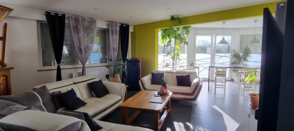 5 bedrooms Building in Etain, France No. 48706 4