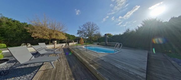 5 bedrooms Building in Etain, France No. 48706 26