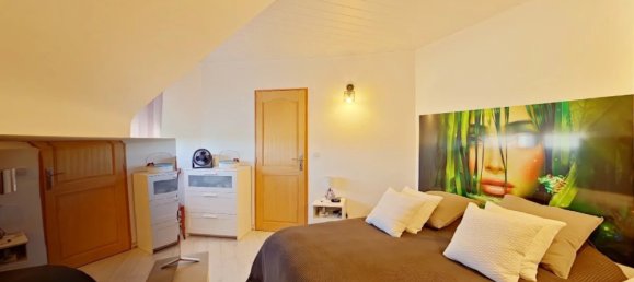 5 bedrooms Building in Etain, France No. 48706 9