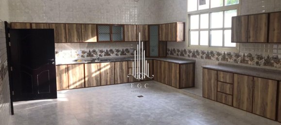 Villa de 7 dormitorios en Khalifa City, UAE No. 24913 19