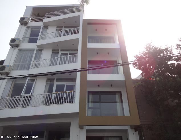 6 bedrooms Apartment in Tay Ho, Vietnam No. 4772