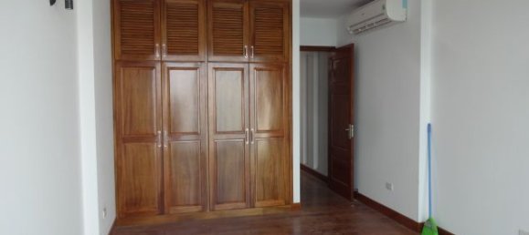 6 bedrooms Apartment in Tay Ho, Vietnam No. 4772 3