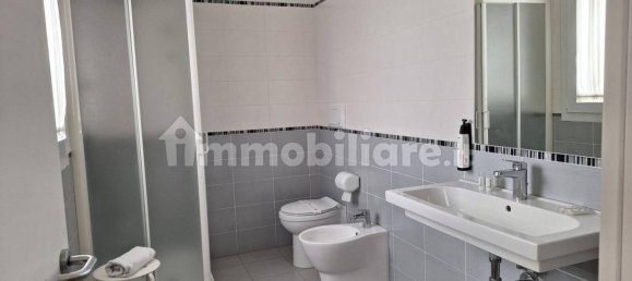 4000m² Commercial property in Rovigo, Italy No. 353508 4