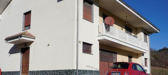 7 rooms House in Terzo, Italy No. 257189 4