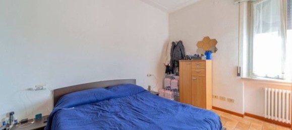 Квартира с 2 комнатами в Парма, Италия № 228860 8