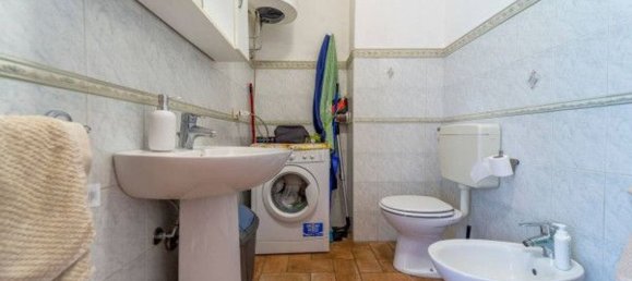 Квартира с 2 комнатами в Парма, Италия № 228860 11