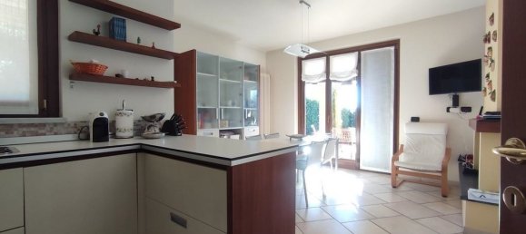 Villa T3 em Luni, Italy N.º 99164 11