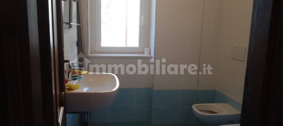 4 bedrooms House in Prata d'Ansidonia, Italy No. 165076 10