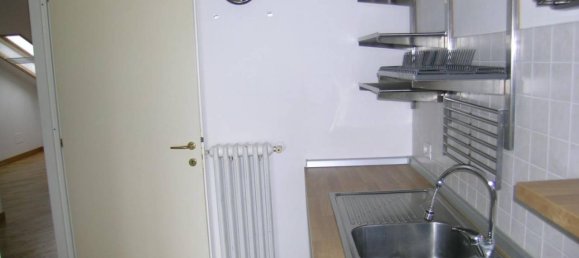 3 rooms Penthouse in Novara, Italy No. 41686 9