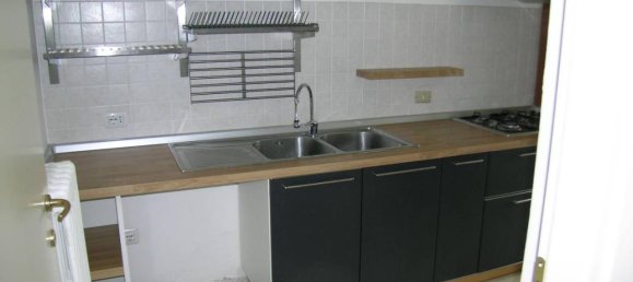 3 rooms Penthouse in Novara, Italy No. 41686 8