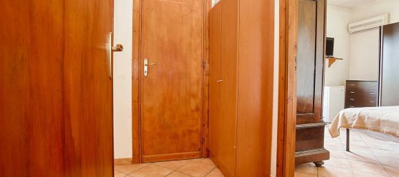 5غرفة منزل في Valderice, Italy رقم 49658 11