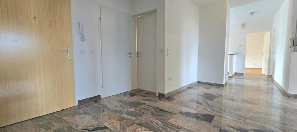 5 rooms Apartment in Favoriten, Austria No. 238905 3