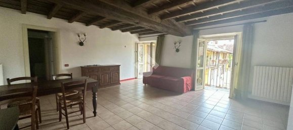 Studio in Pavia, Italy, Nr. 380003 8