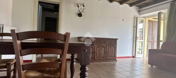 Studio in Pavia, Italy, Nr. 380003 7