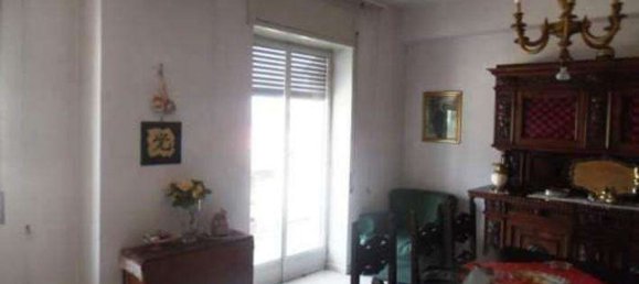 6 rooms Apartment in Cosenza, Italy No. 201651 10