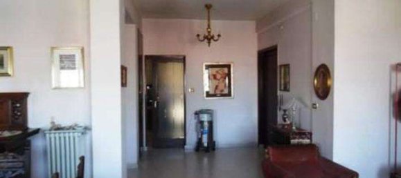 6 rooms Apartment in Cosenza, Italy No. 201651 13