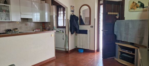 Apartamento de 1 dormitorio en Venegono Superiore, Italy No. 70992 10
