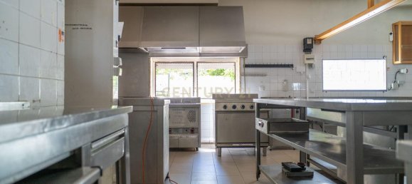 Imóvel comercial em Almada, Portugal 209 m² N.º 345348 23