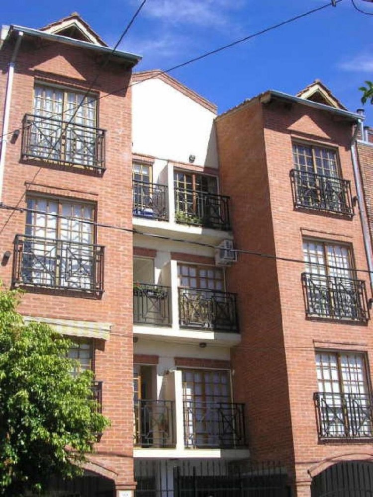  مستودع في Buenos Aires, Argentina رقم 108681