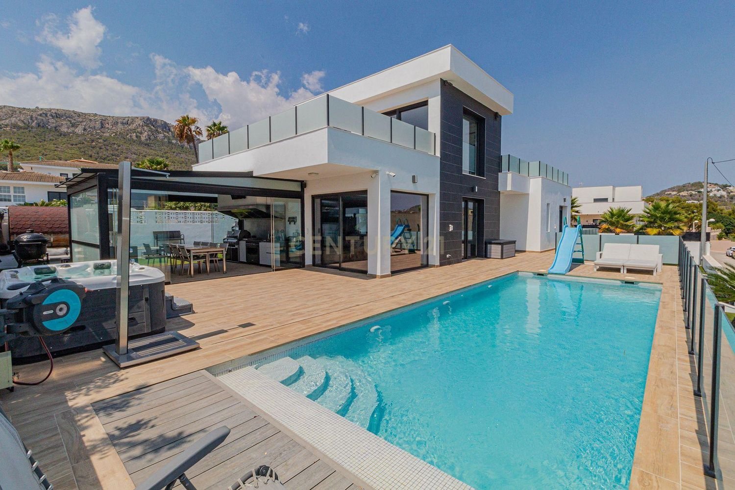 4 bedrooms House in Calpe, Spain No. 262606