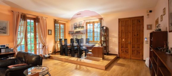 3 غرف نوم فيلا في Calvagese della Riviera, Italy رقم 262203 5