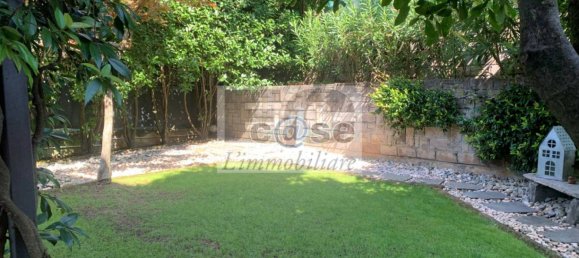 3 bedrooms Villa in Lesmo, Italy No. 296801 2