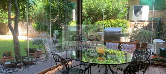 3 bedrooms Villa in Lesmo, Italy No. 296801 3