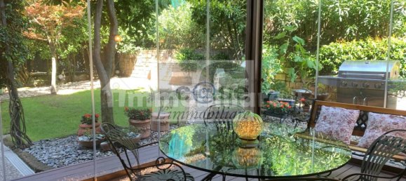 3 bedrooms Villa in Lesmo, Italy No. 296801 4