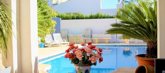 6 bedrooms Villa in Alicante, Spain No. 151947 3