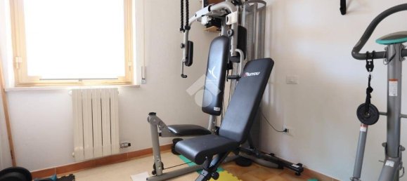 Apartamento de 3 dormitorios en Alba Adriatica, Italy No. 41158 8