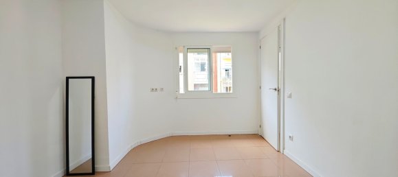 2 bedrooms Apartment in L'Hospitalet de Llobregat, Spain No. 172303 24