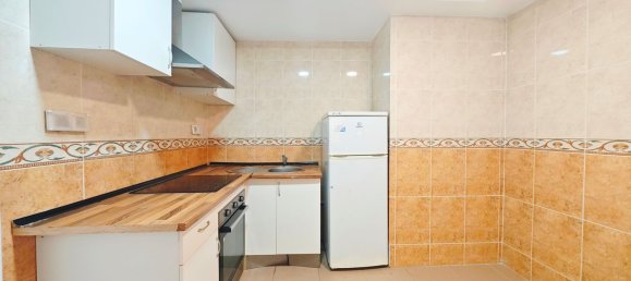 2 bedrooms Apartment in L'Hospitalet de Llobregat, Spain No. 172303 15