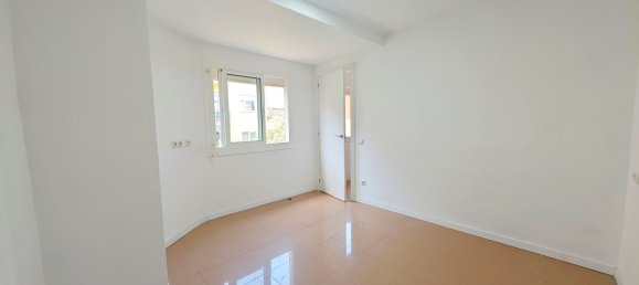 2 bedrooms Apartment in L'Hospitalet de Llobregat, Spain No. 172303 23