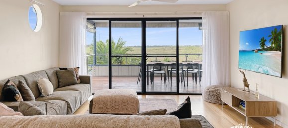 5 bedrooms House in Cape Paterson, Australia No. 814 11