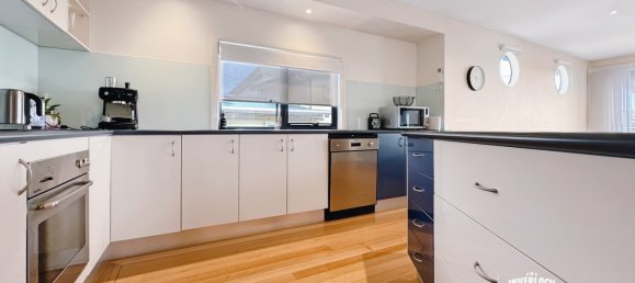 5 bedrooms House in Cape Paterson, Australia No. 814 6