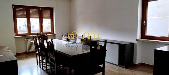 3 غرف نوم شقة في Erba, Italy رقم 104150 16