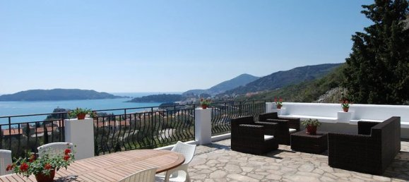 5 bedrooms Commercial property in Budva, Montenegro No. 42 8