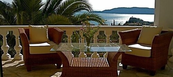 5 bedrooms Commercial property in Budva, Montenegro No. 42 12