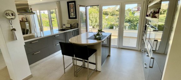 8 bedrooms House in Marbella, Spain No. 117795 14