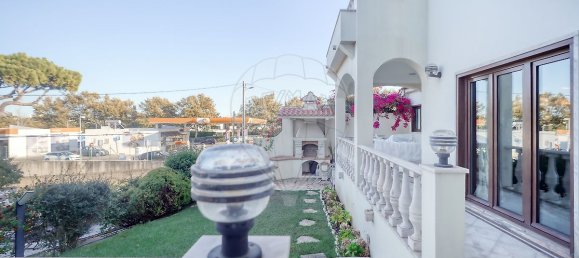 5 bedrooms House in Cascais, Portugal No. 49189 22