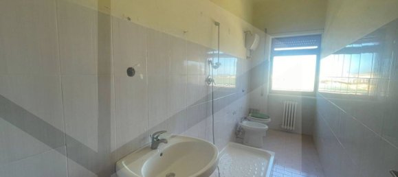 5 rooms Apartment in Torremaggiore, Italy No. 28056 8