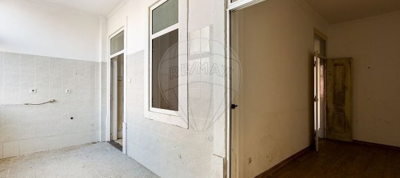 9 Schlafzimmer Gebäude in Lisbon, Portugal, Nr. 122144 16