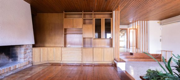 4 bedrooms House in Torello, Spain No. 158023 4