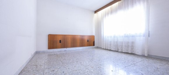 4 bedrooms House in Torello, Spain No. 158023 17