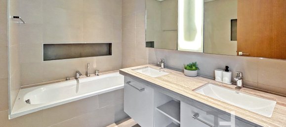 Квартира с 2 спальнями в Бурдж-Халифа, ОАЭ № 33331 16