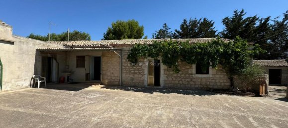 4 rooms House in Modica, Italy No. 233817 16