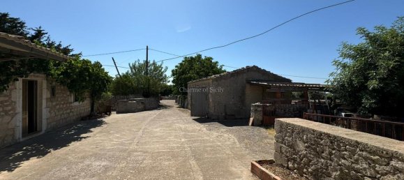 4 rooms House in Modica, Italy No. 233817 17