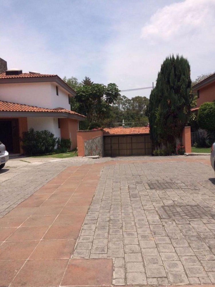 3 bedrooms House in Puebla, Mexico No. 164075